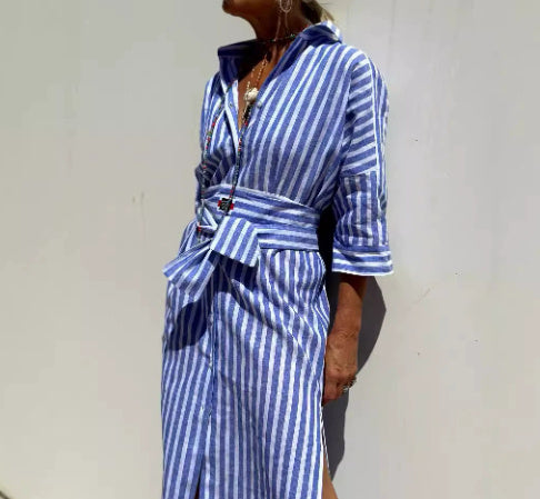 Robe Chemise Élégante à Rayures et Ceinture