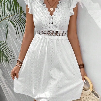 Robe en Dentelle Fine et Manches Légères